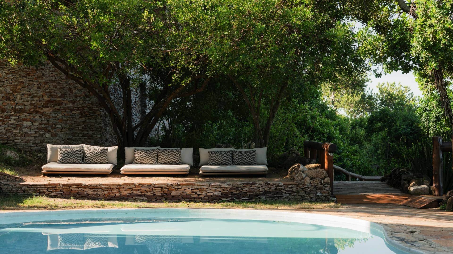 Serengeti Migration Camp - pool area
